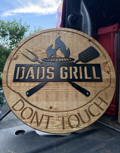 Dad's Grill Sign Metal & Wood (Free Shipping)